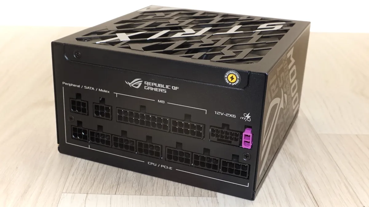 Đánh giá Asus ROG Strix 1000W - Chơi game cực đỉnh, sáng tạo không ngừng 38 Asus ROG Strix 1000W 21