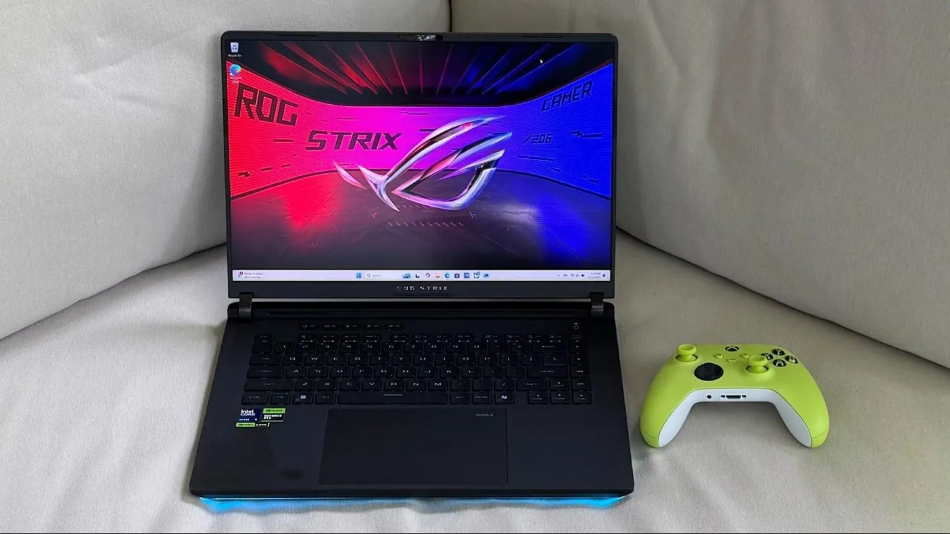 Đánh giá Asus ROG Strix Scar 16 (2025) - Cùng đắm chìm trong thế giới game tuyệt đẹp 1 Asus ROG Strix Scar 16 2025 18