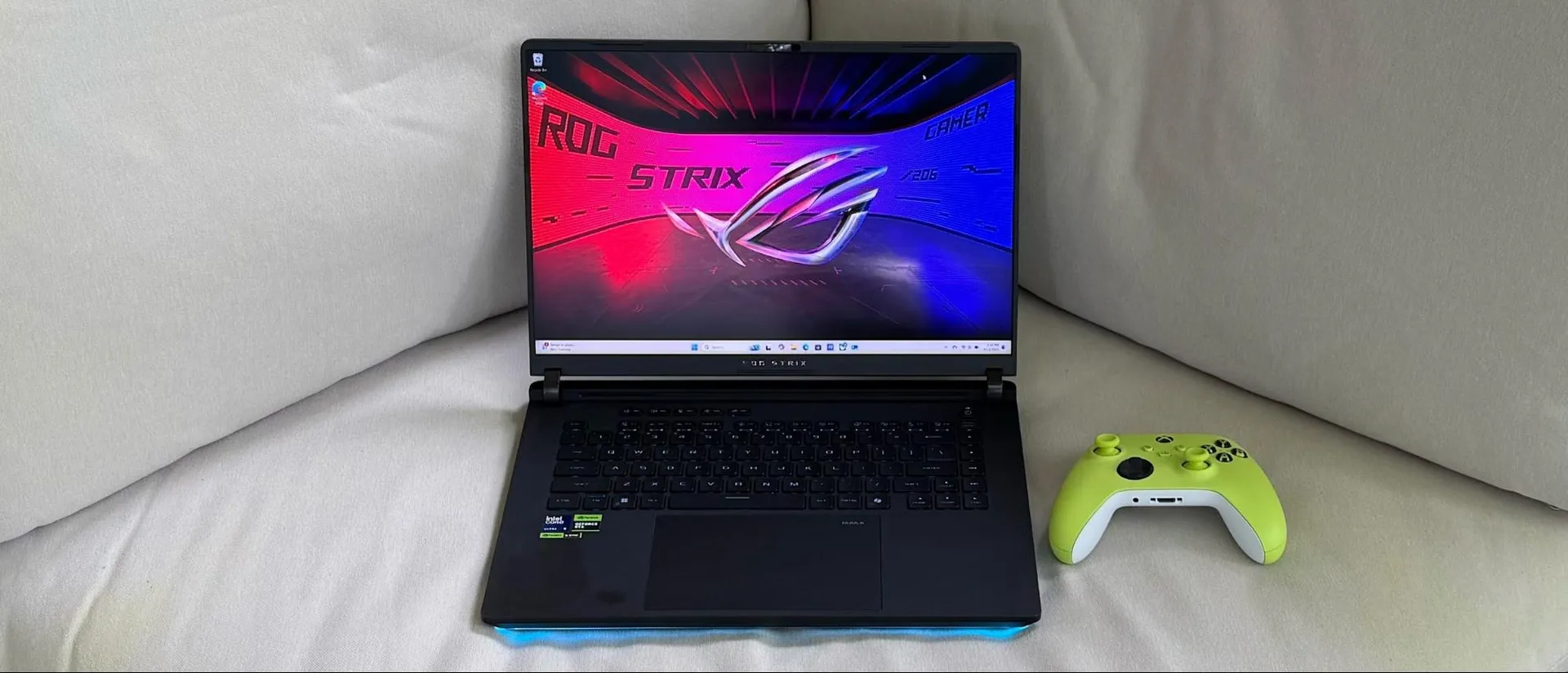 Asus ROG Strix Scar 16 2025 18