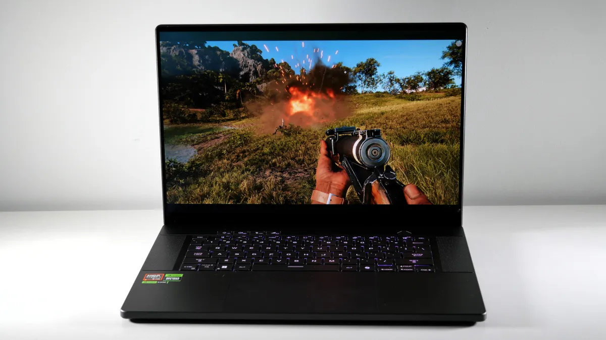 Top những chiếc laptop Asus tốt nhất mà bạn không thể bỏ qua trong năm 2025! 18 Asus ROG Zephyrus G16