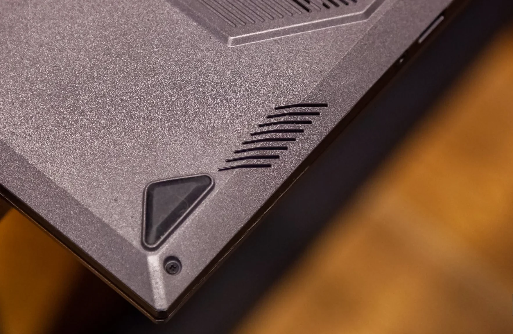 Đánh giá Asus TUF Gaming A16 - Lựa chọn lý tưởng cho trải nghiệm gaming không giới hạn 76 Asus TUF Gaming A16 30 e1748071647518