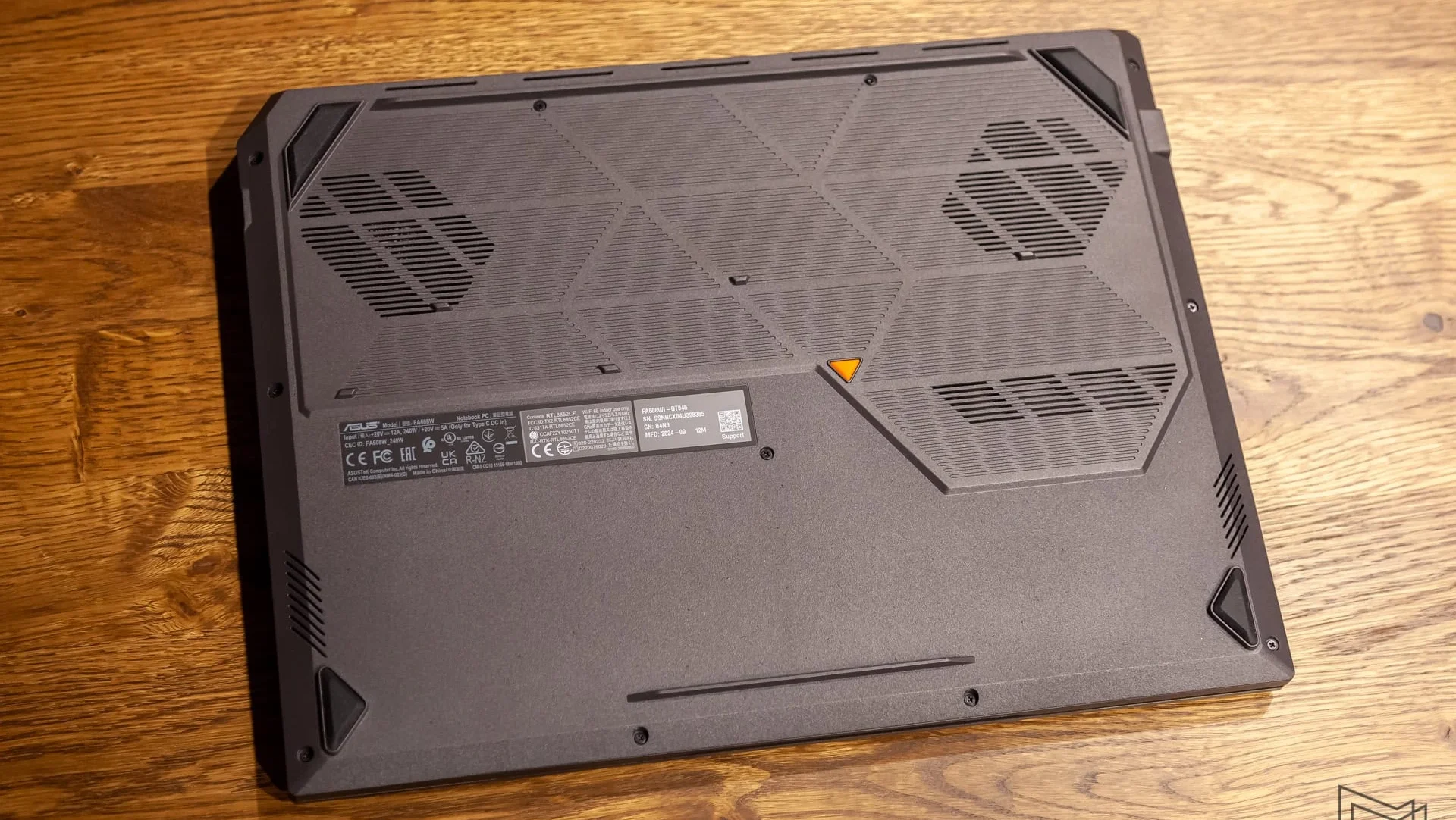 Đánh giá Asus TUF Gaming A16 - Lựa chọn lý tưởng cho trải nghiệm gaming không giới hạn 59 Asus TUF Gaming A16 47 e1748071965731