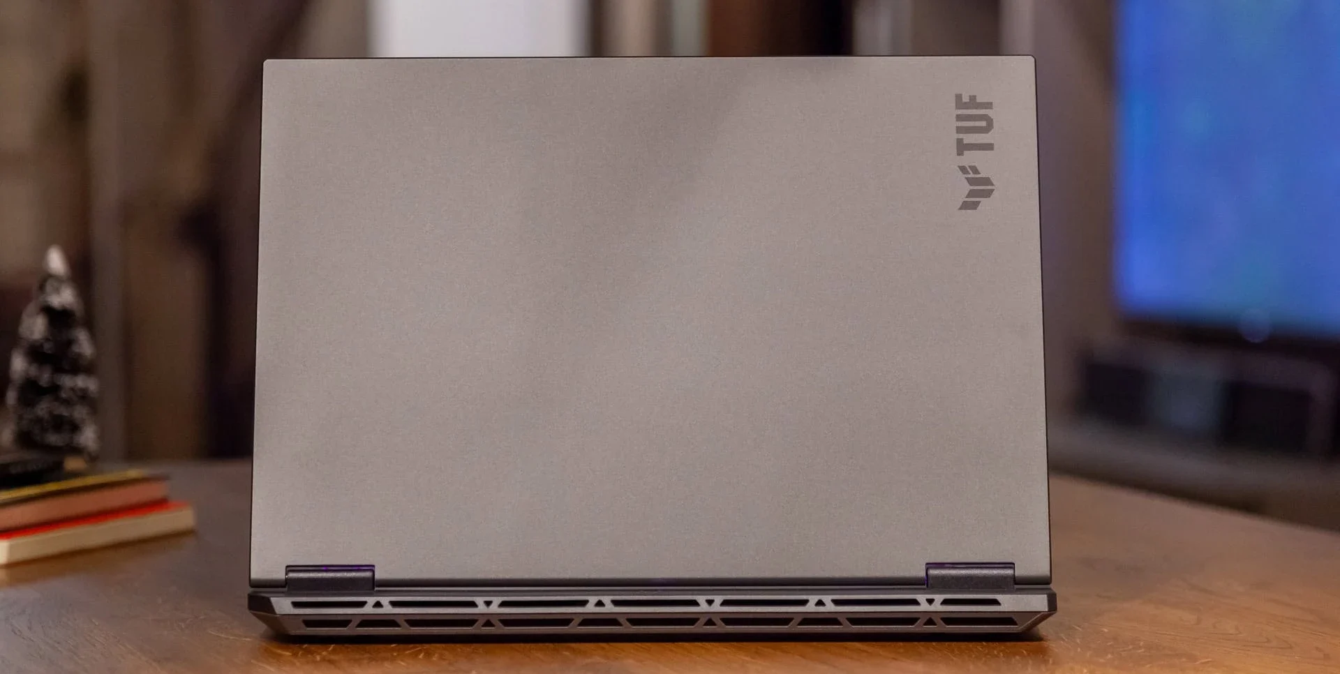 Đánh giá Asus TUF Gaming A16 - Lựa chọn lý tưởng cho trải nghiệm gaming không giới hạn 56 Asus TUF Gaming A16 50 e1748070083967