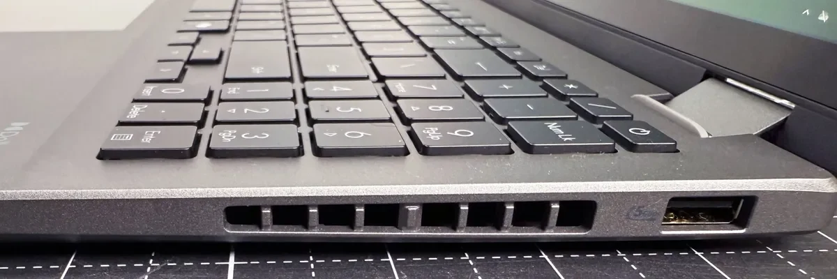 Đánh giá Asus Vivobook 16 Flip TP3607 - Đa năng cho công việc, sống động cho giải trí 27 Asus Vivobook 16 Flip TP3607 7 e1747650295662