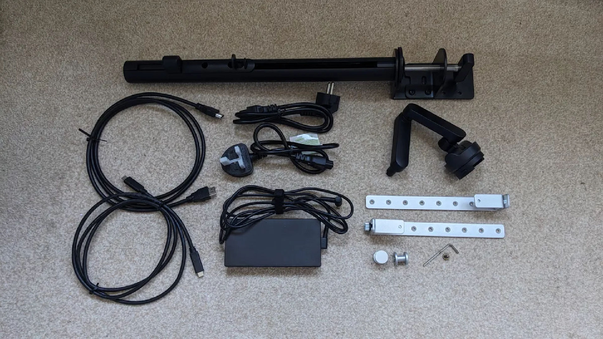 Asus ZenScreen MB27ACF 3 01