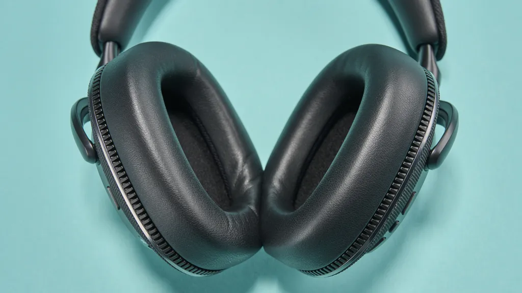 Trải nghiệm Bowers & Wilkins Px7 S3 – Không chỉ là tai nghe, mà là nghệ thuật 12 Bowers Wilkins Px7 S3 6