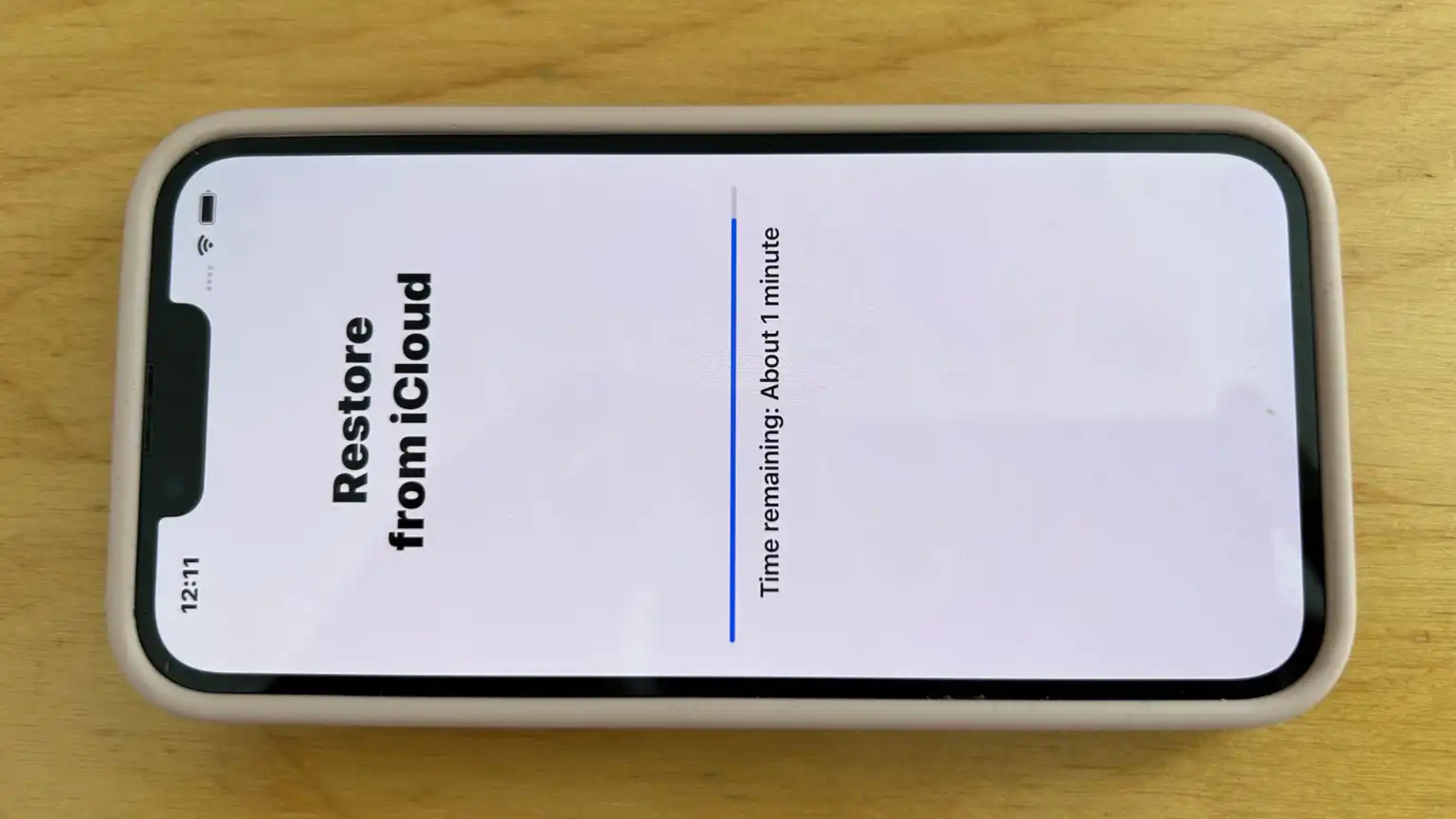 Cách gỡ iOS Beta khỏi iPhone Hạ cấp từ iOS 18 Beta về iOS 18 hoặc iOS 17 1 Cach go iOS Beta khoi iPhone Ha cap tu iOS 18 Beta ve iOS 18 hoac iOS 17 1