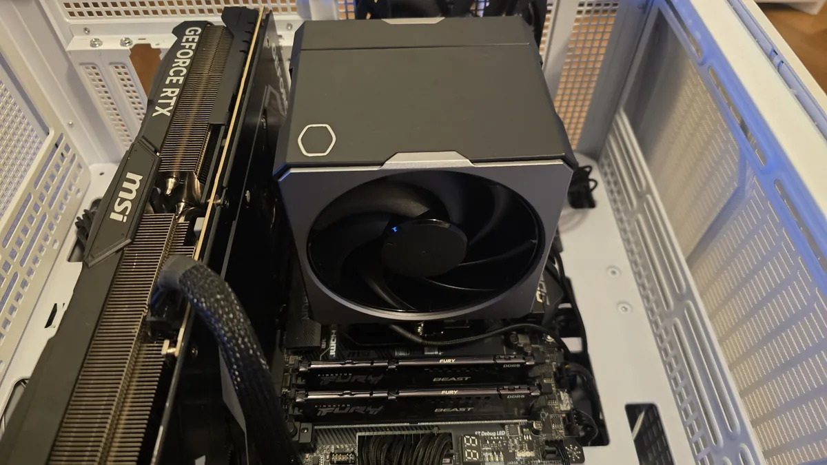 Cooler Master Hyper 612 Apex 18