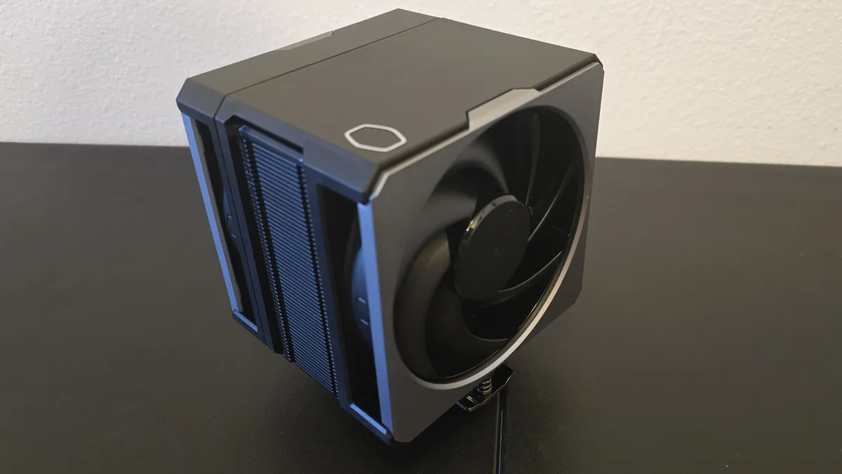 Cooler Master Hyper 612 Apex 6