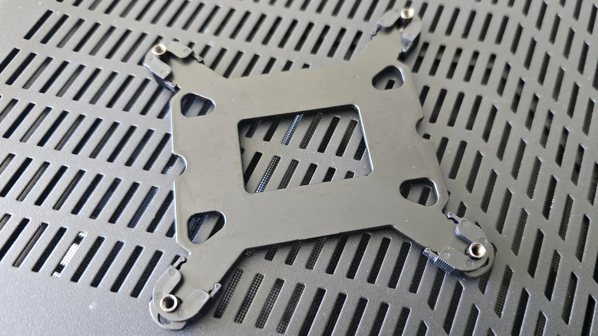 Cooler Master Hyper 612 Apex 9