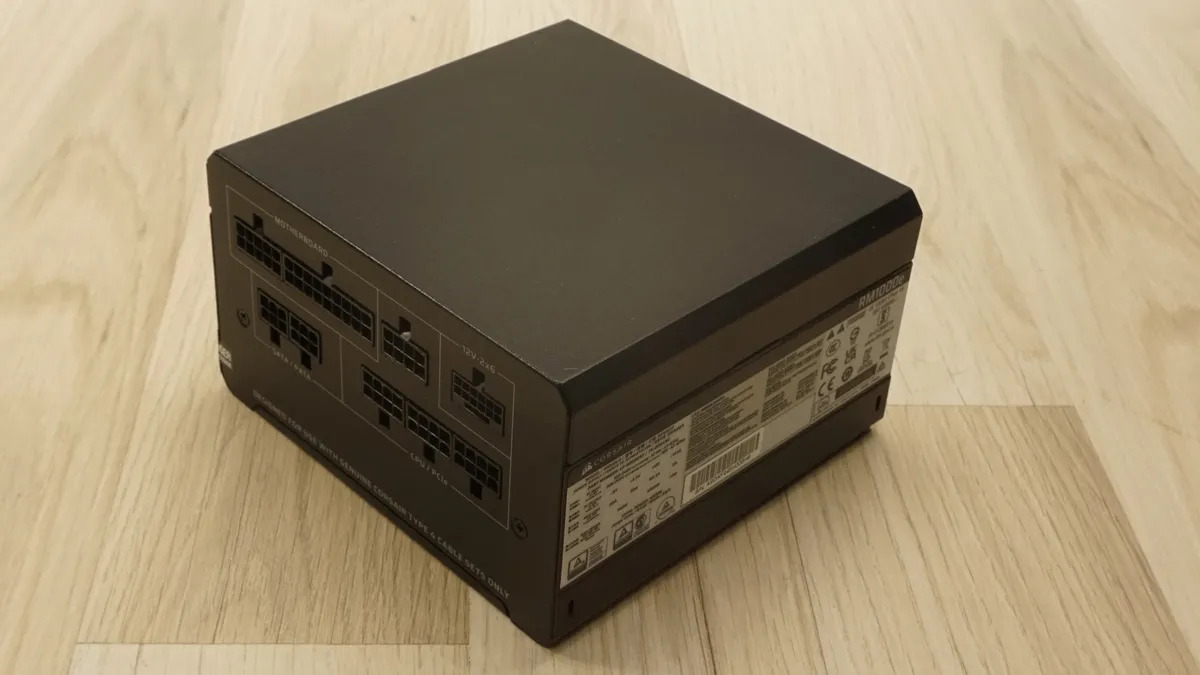 Corsair RM1000e ATX 3.1 26