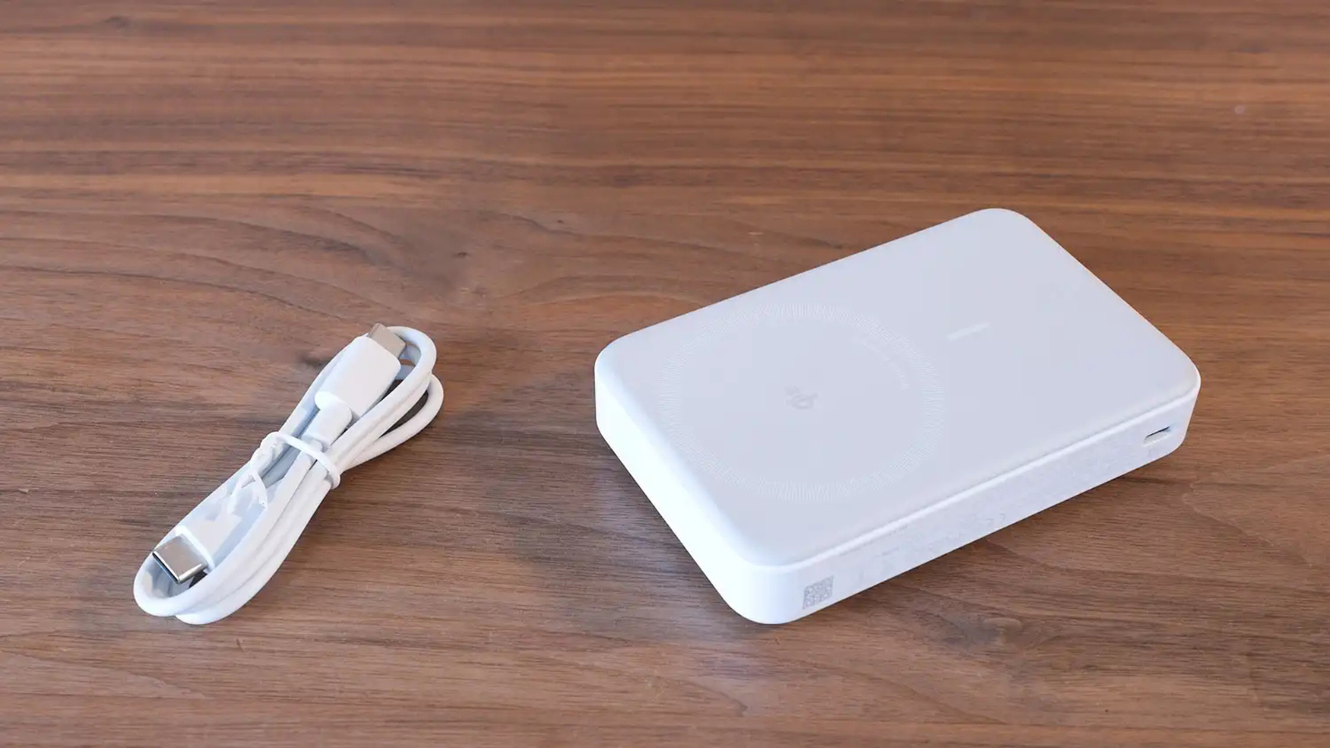 Danh gia Anker MagGo Power Bank 10K Pin MagSafe chuan Qi2 cho iPhone 3