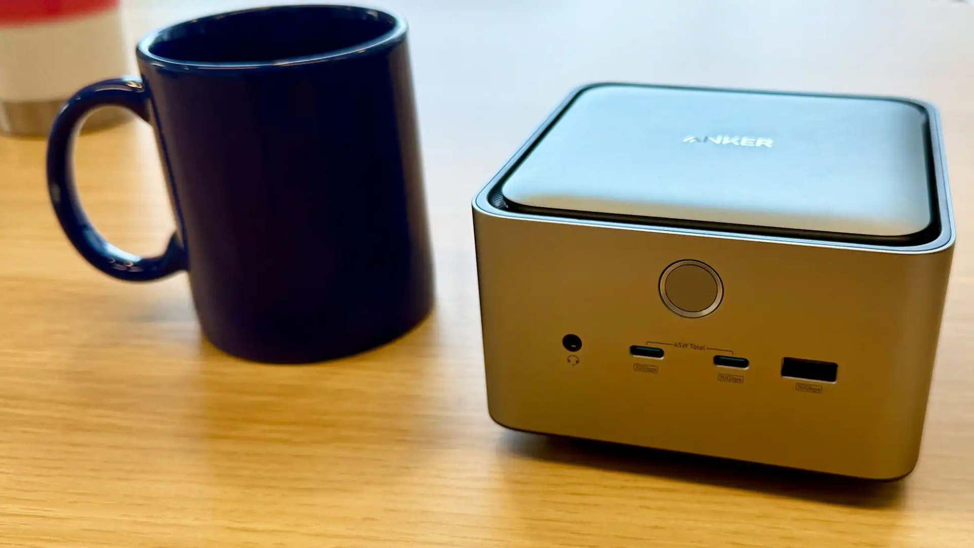 Đánh giá Anker Prime 14-in-1 Thunderbolt 5: Dock mạnh mẽ, thiết kế như Mac mini 1 Danh gia Anker Prime 14 in 1 Thunderbolt 5 Dock manh me thiet ke nhu Mac mini 4