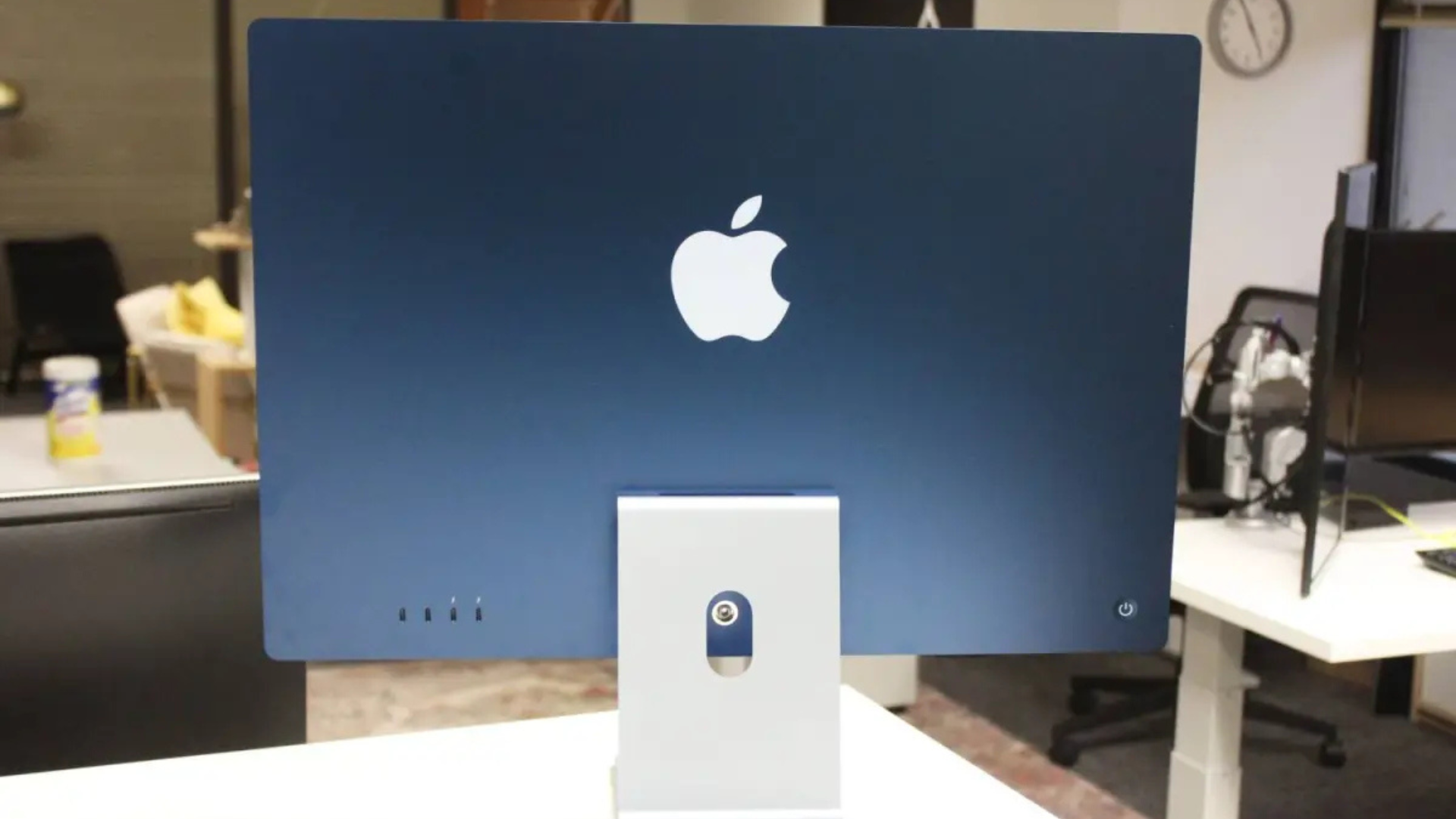 Đánh giá Apple iMac M3: Máy tính all-in-one mạnh mẽ, đủ dùng cho mọi nhà 1 Danh gia Apple iMac M3 May tinh all in one manh me du dung cho moi nha 2