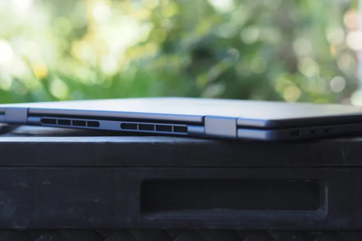 Đánh giá Dell Plus 16 2in1 - Trải nghiệm không gian làm việc và giải trí tuyệt hảo với Mini-LED sắc nét 23 Dell Plus 16 2in1 4