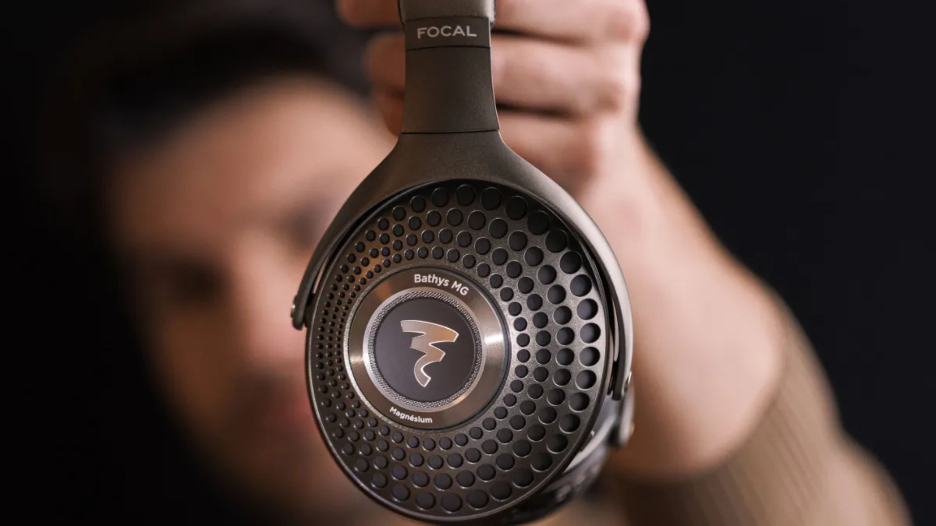 Focal Bathys MG: Tai nghe không dây mới cho người yêu nhạc 1 Focal Bathys MG Tai nghe khong day moi cho nguoi yeu nhac 1