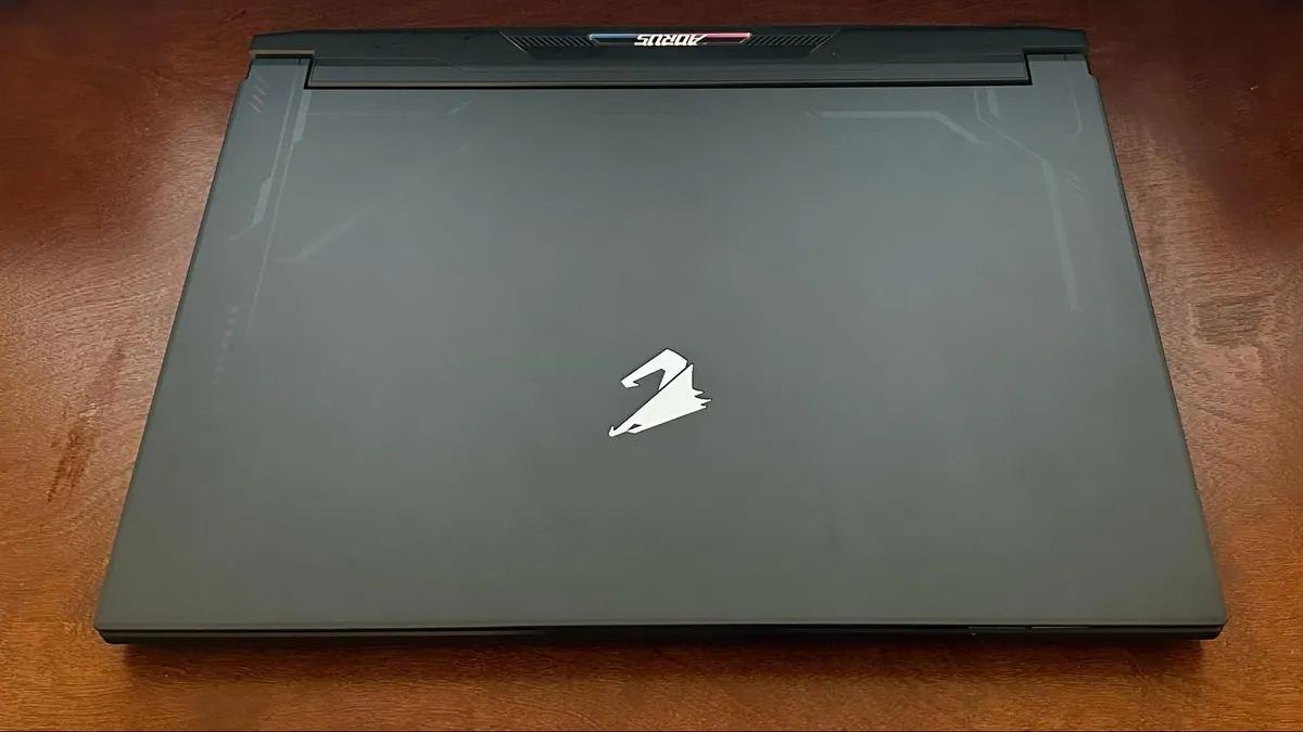 Gigabyte Aorus 15X 6