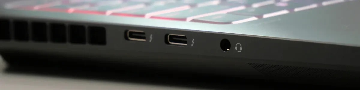 Đánh giá HP Omen Max 16 - Laptop gaming mỏng nhẹ, mạnh mẽ và siêu mượt! 34 HP Omen Max 16 RTX 5090 8 e1746440249745