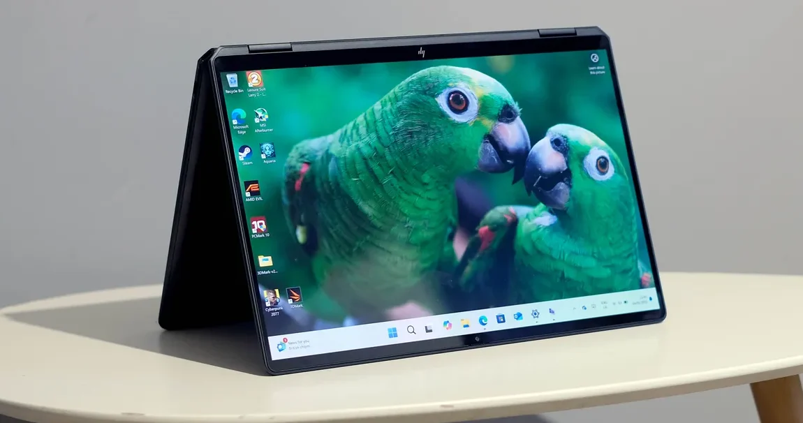 HP OmniBook Ultra Flip 11 e1746354261868