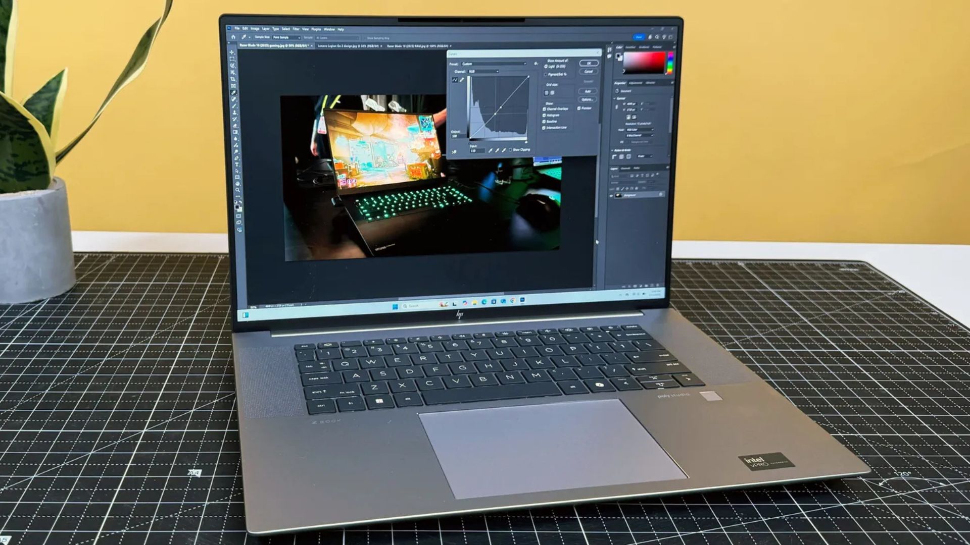 Đánh giá HP ZBook Studio 16 G11 - Người bạn đồng hành lý tưởng cho nhà sáng tạo và kỹ sư 1 HP ZBook Studio 16 G11 9