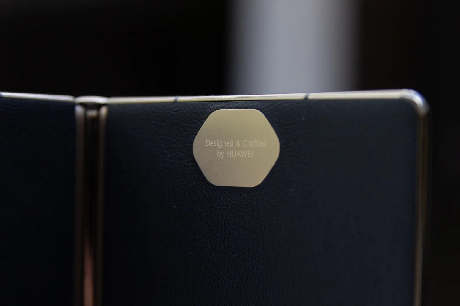 Đánh giá Huawei Mate XT - Trải nghiệm không gian và thời gian mới, mọi tác vụ đều trở nên mượt mà 11 Huawei Mate XT 4