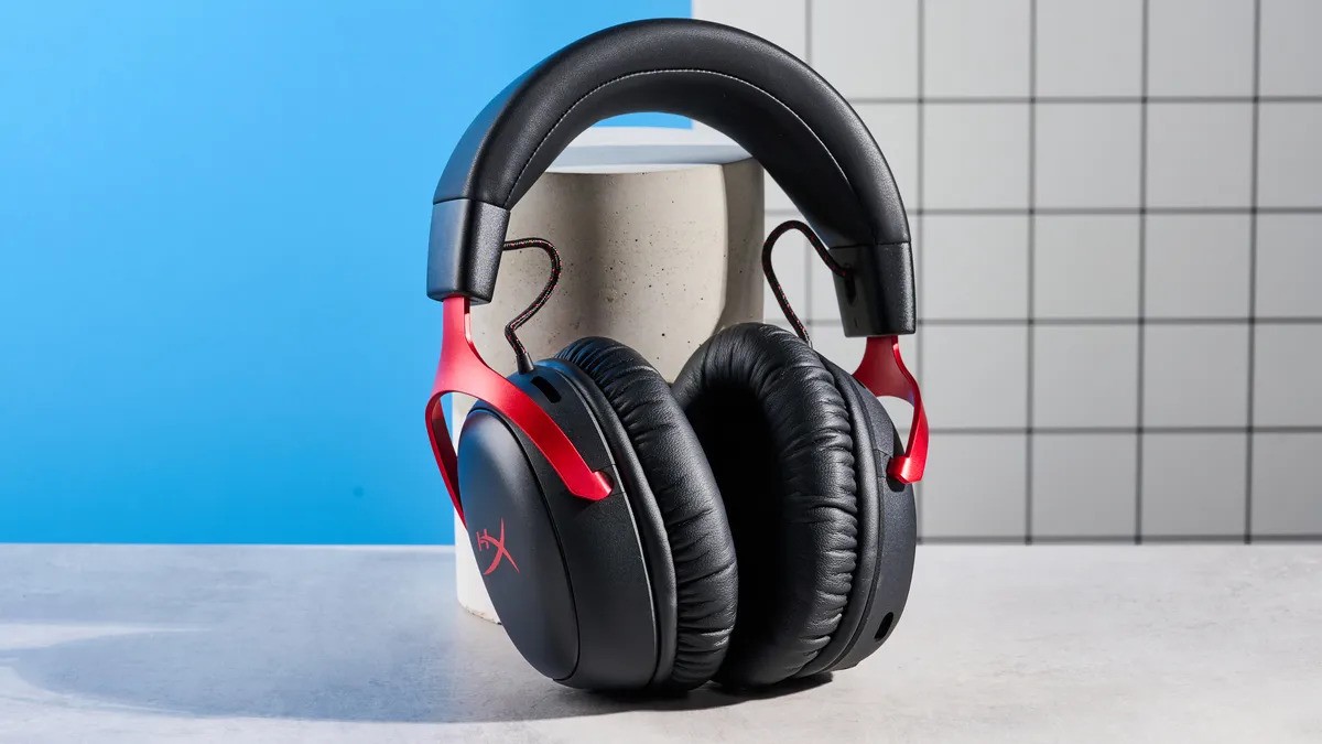 HyperX Cloud III S 11