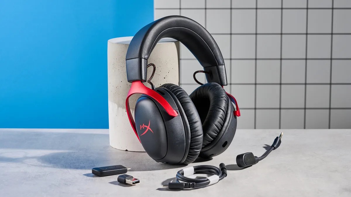 HyperX Cloud III S 12