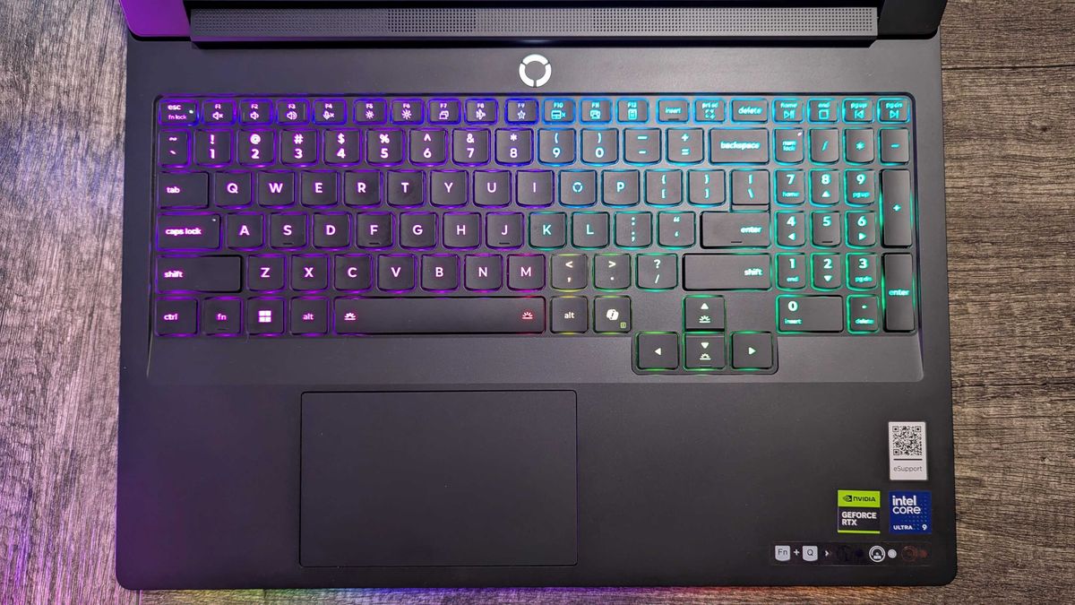 Lenovo Legion Pro 7i Gen 10 3 1