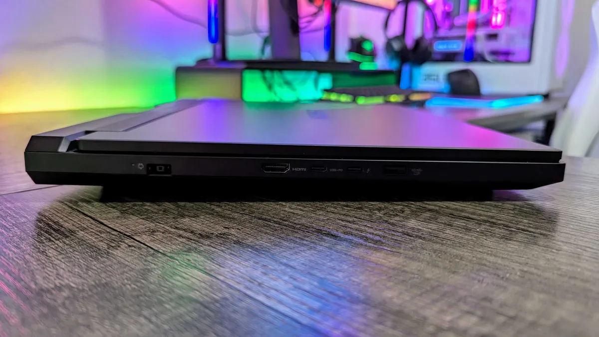 Lenovo Legion Pro 7i Gen 10 8