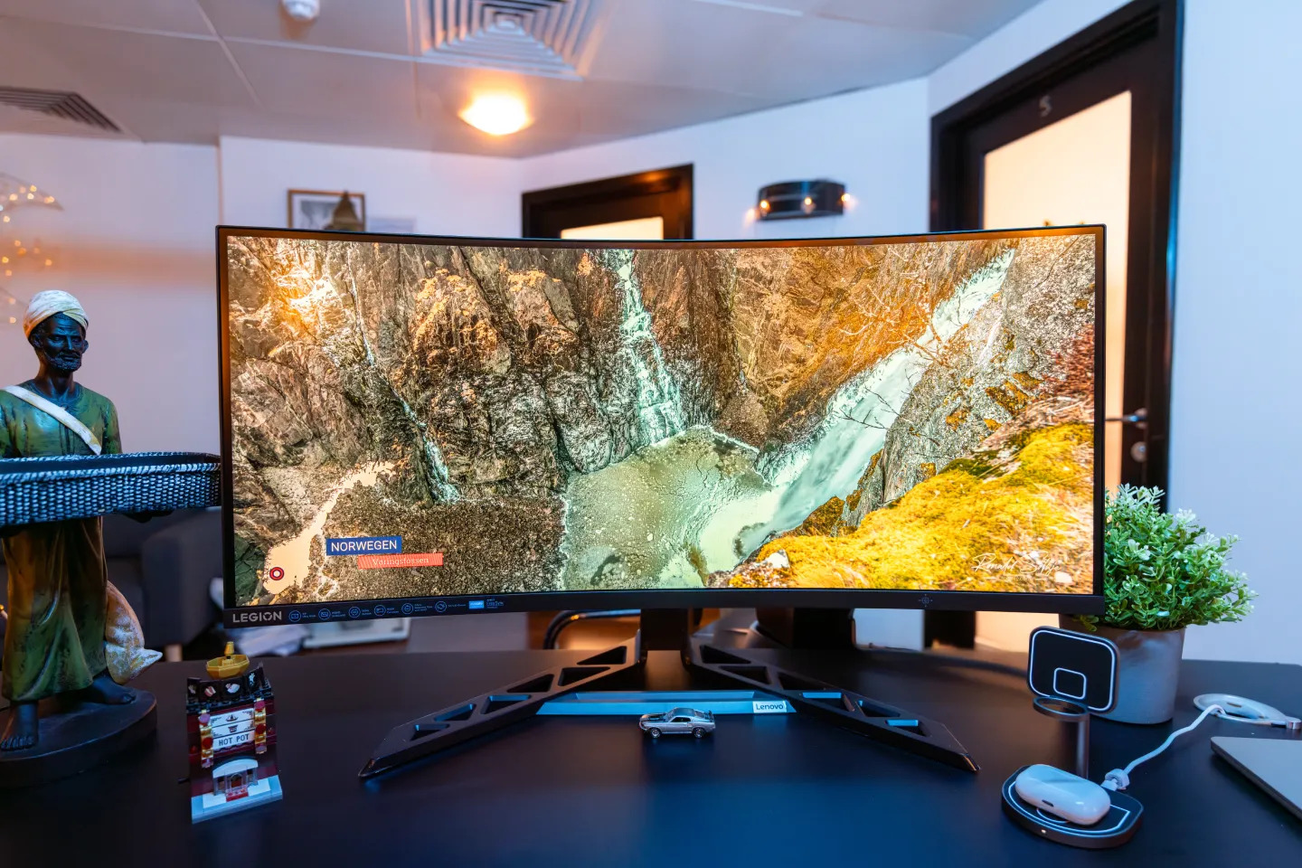 Lenovo Legion R34w 30 6