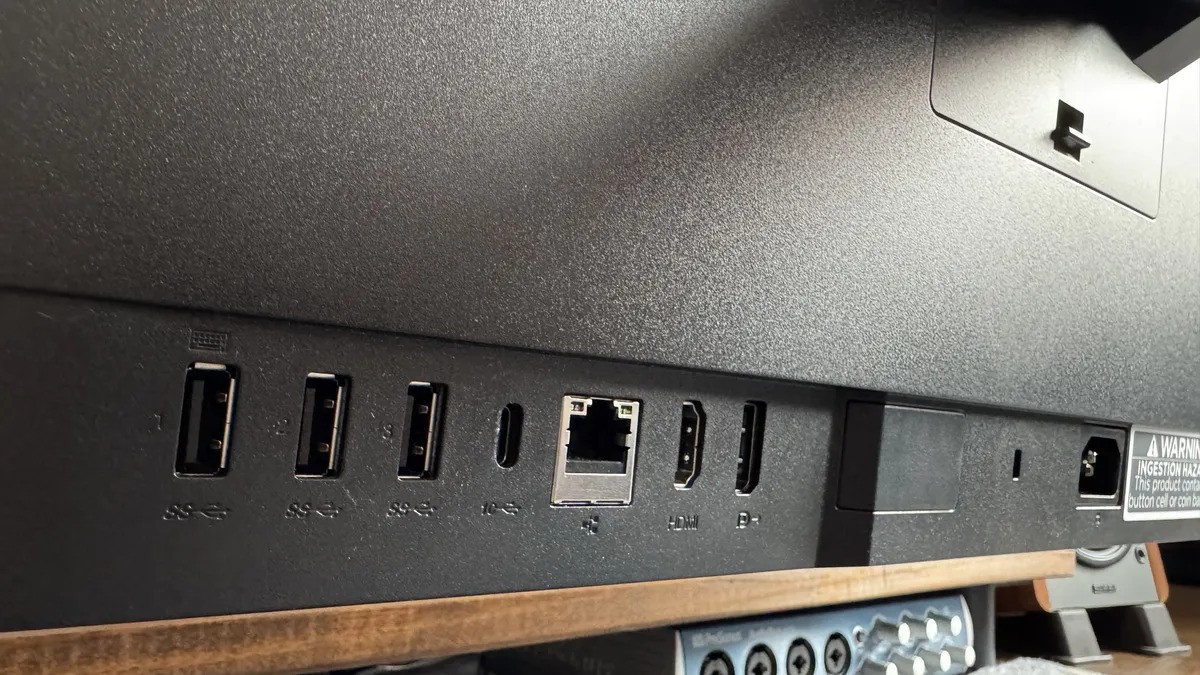 Lenovo ThinkCentre M90a Gen 5 3