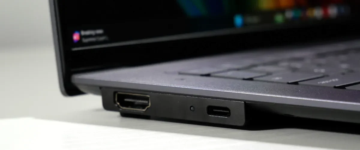 Lenovo ThinkPad X9 15 Gen 1 Aura Edition 7 e1747987656885