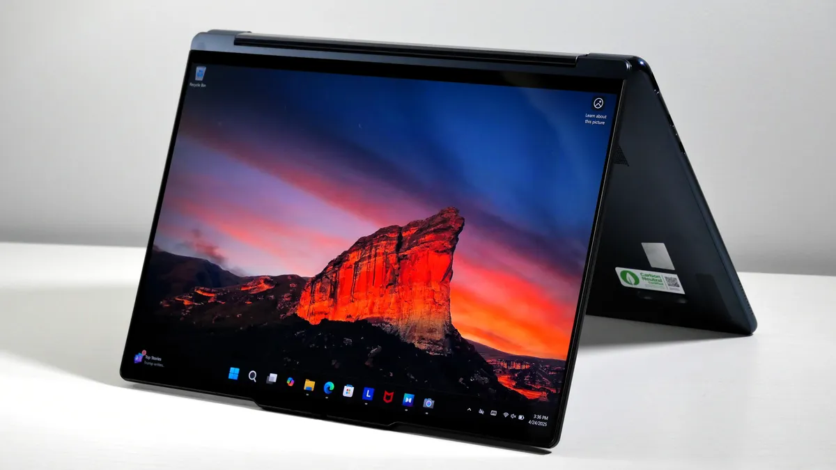 Đánh giá Lenovo Yoga 9i 2in1 Aura Edition - Hiệu năng mạnh mẽ, trải nghiệm mượt mà. 36 Lenovo Yoga 9i 2 in 1 Aura Edition 3