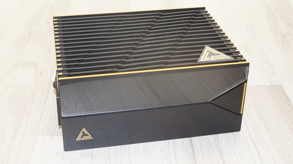 MSI MEG AI1600T PCIE5 Titanium 30