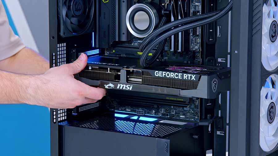 MSI MPG Velox 300R Airflow PZ 12