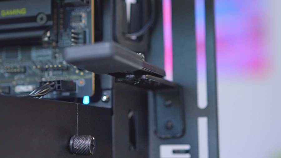 MSI MPG Velox 300R Airflow PZ 7