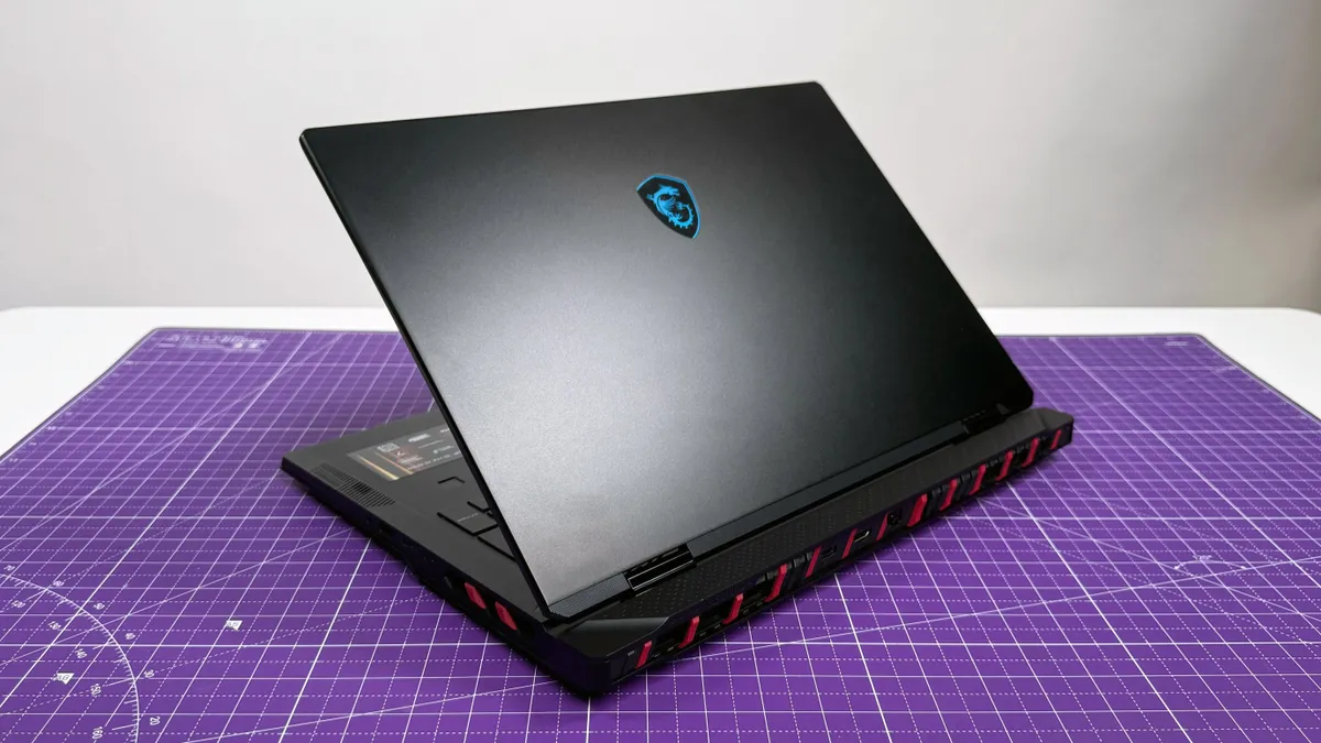 Đánh giá MSI Raider 18 HX AI - Laptop gaming đỉnh cao với trí tuệ AI vượt trội 35 MSI Raider 18 HX AI 9