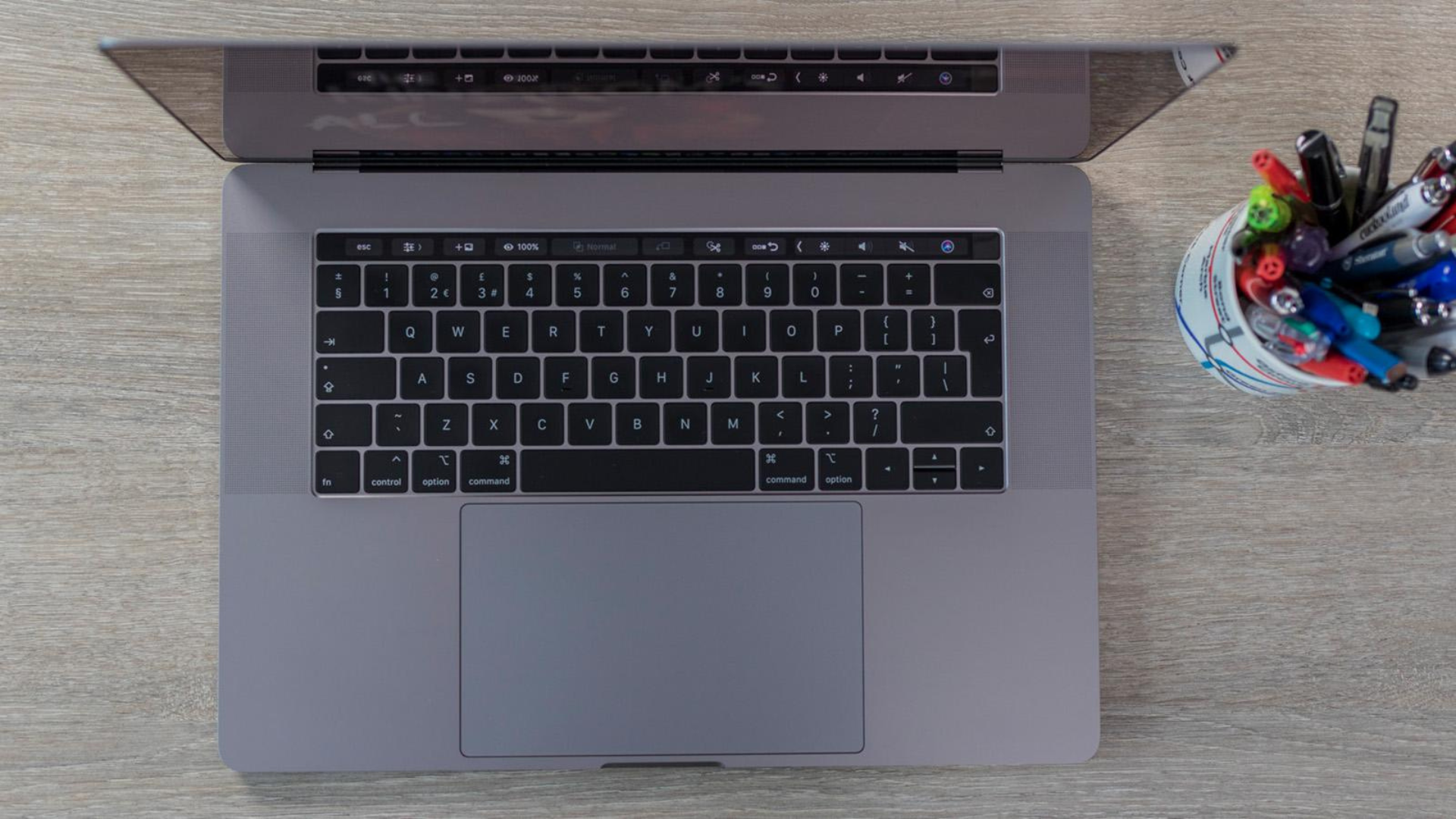 MacBook không bật được? Cách sửa Mac không khởi động đơn giản, hiệu quả 13 MacBook khong bat duoc Cach sua Mac khong khoi dong don gian hieu qua 2