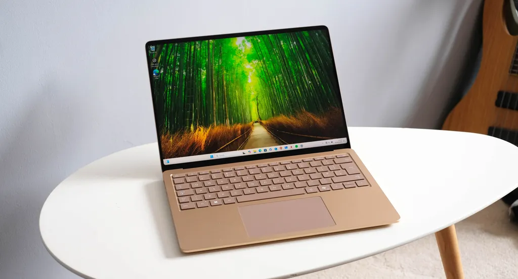 Đánh giá Microsoft Surface Laptop 7 - Mỏng nhẹ, sang trọng, trải nghiệm sử dụng hoàn hảo 19 Microsoft Surface Laptop 7 1