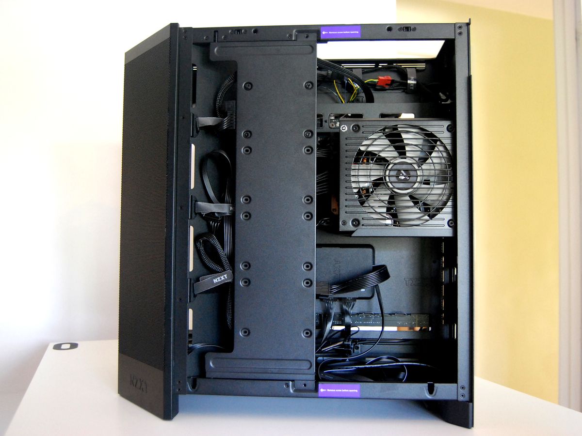 NZXT H9 Flow 11