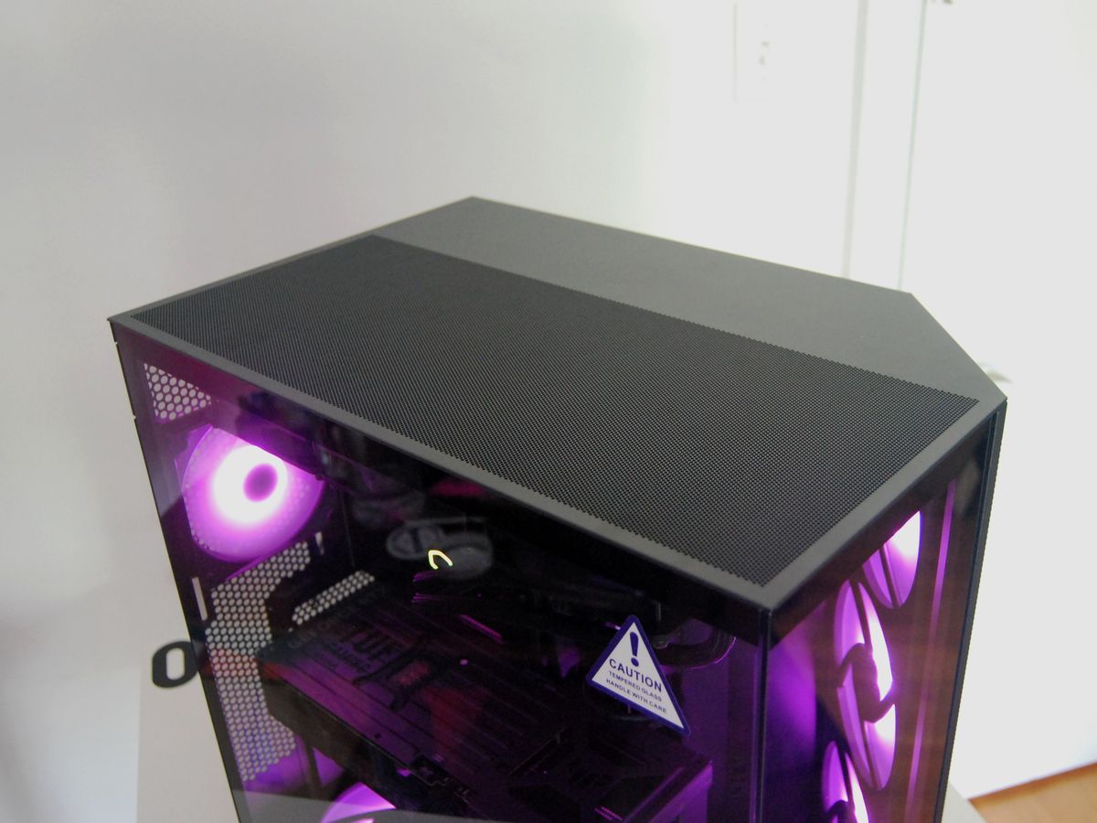 NZXT H9 Flow 13