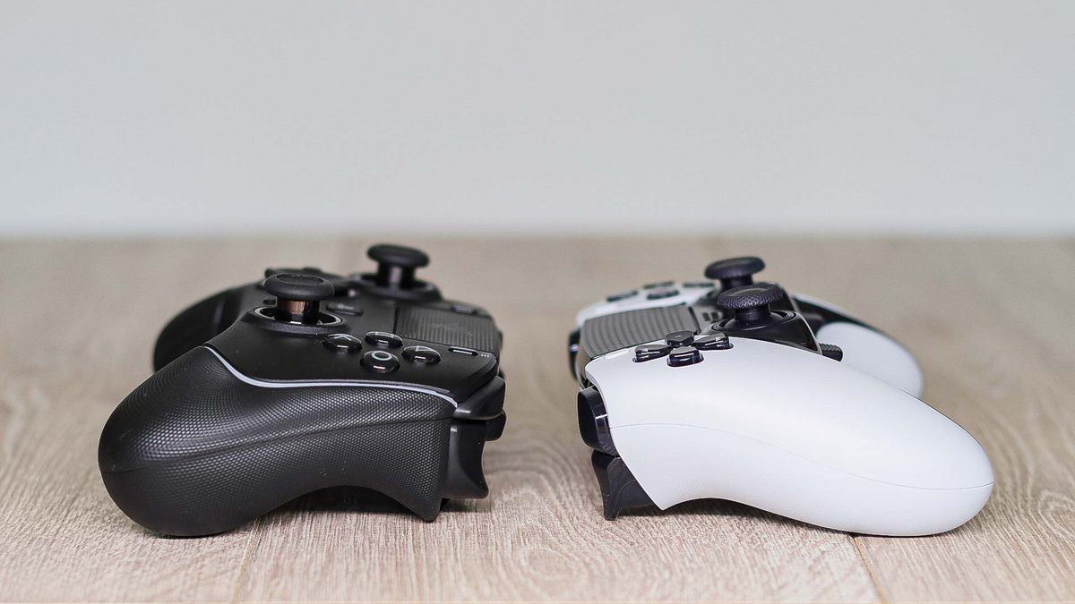 Razer Wolverine V2 Pro 2