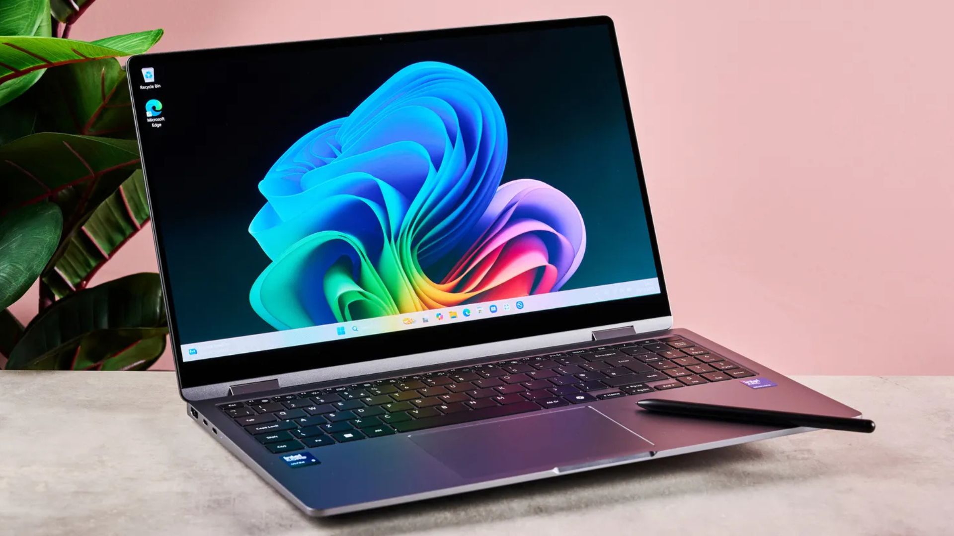 Đánh giá Samsung Galaxy Book5 360 - Thiết kế thanh lịch, đồng hành mọi lúc mọi nơi. 1 Samsung Galaxy Book5 360 9