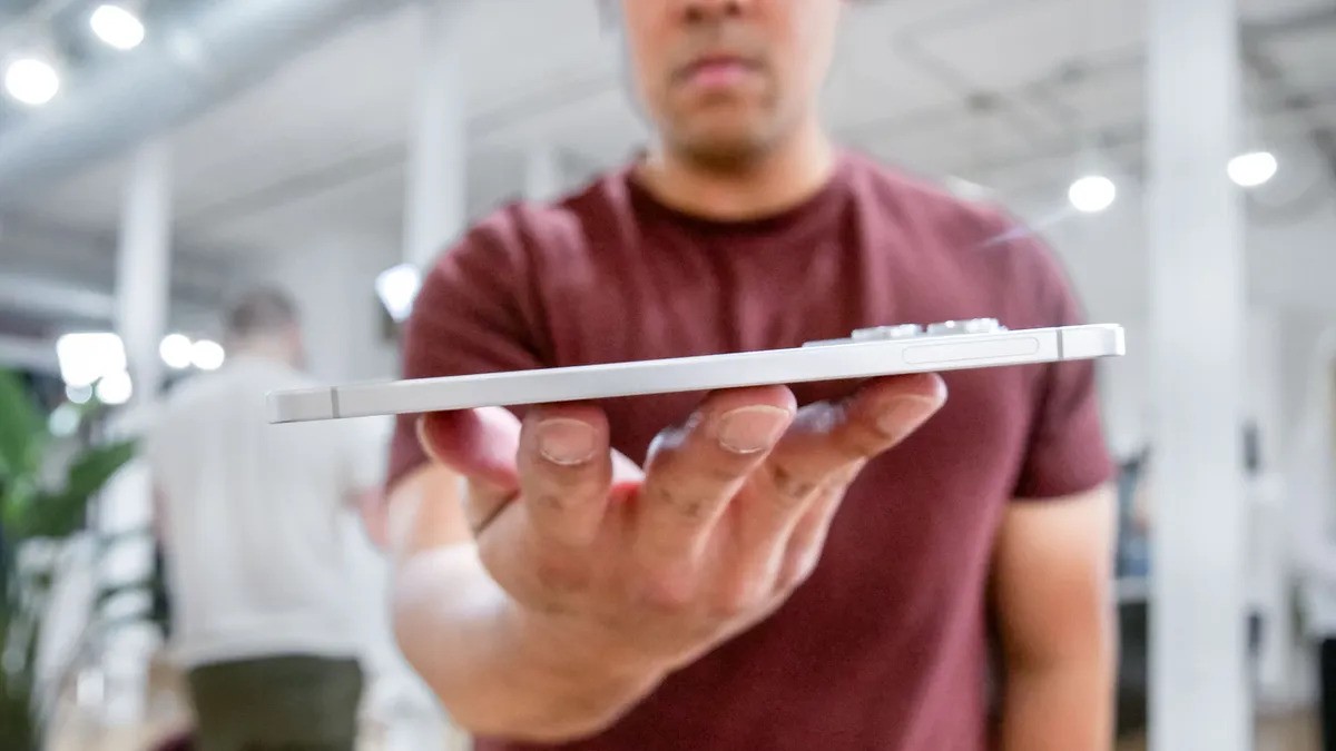 Samsung Galaxy S25 Edge 11