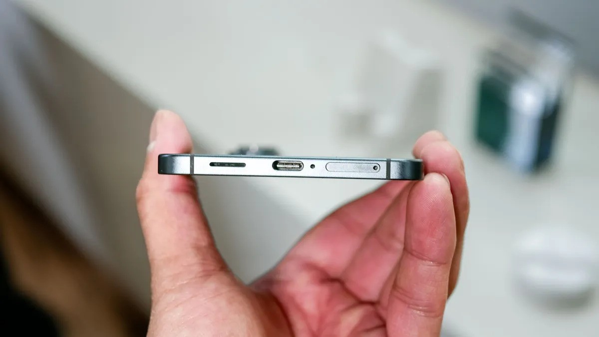 Samsung Galaxy S25 Edge 9