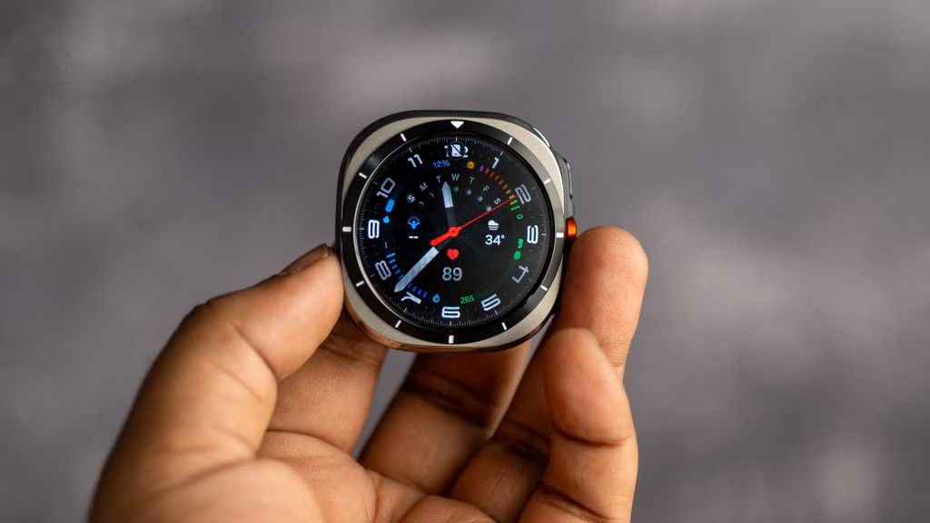 Đánh giá Samsung Galaxy Watch Ultra LTE - Đồng hồ thông minh đỉnh cao cho lối sống không gián đoạn 17 Samsung Galaxy Watch Ultra LTE 7