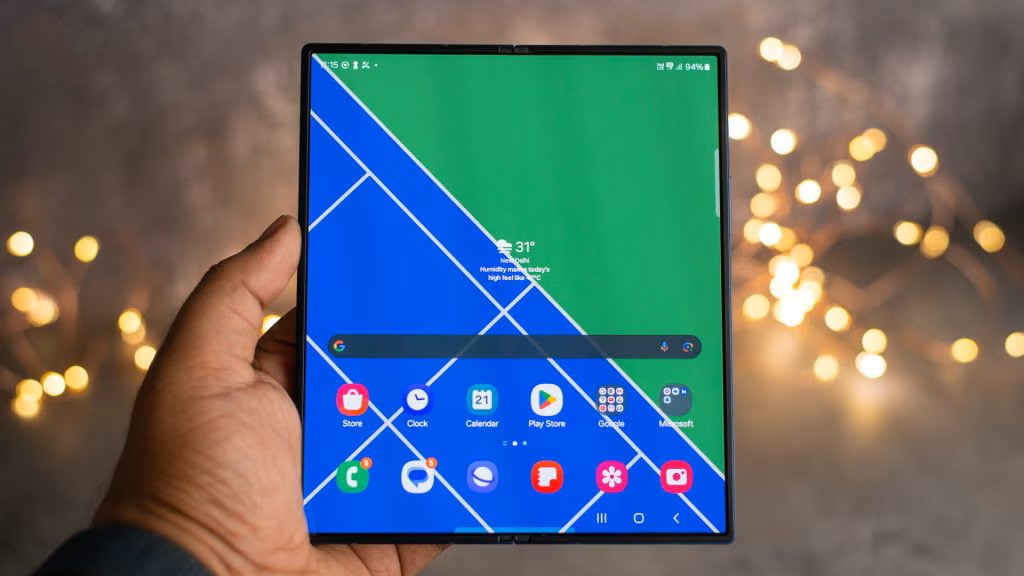 Samsung Galaxy Z Fold 6 1