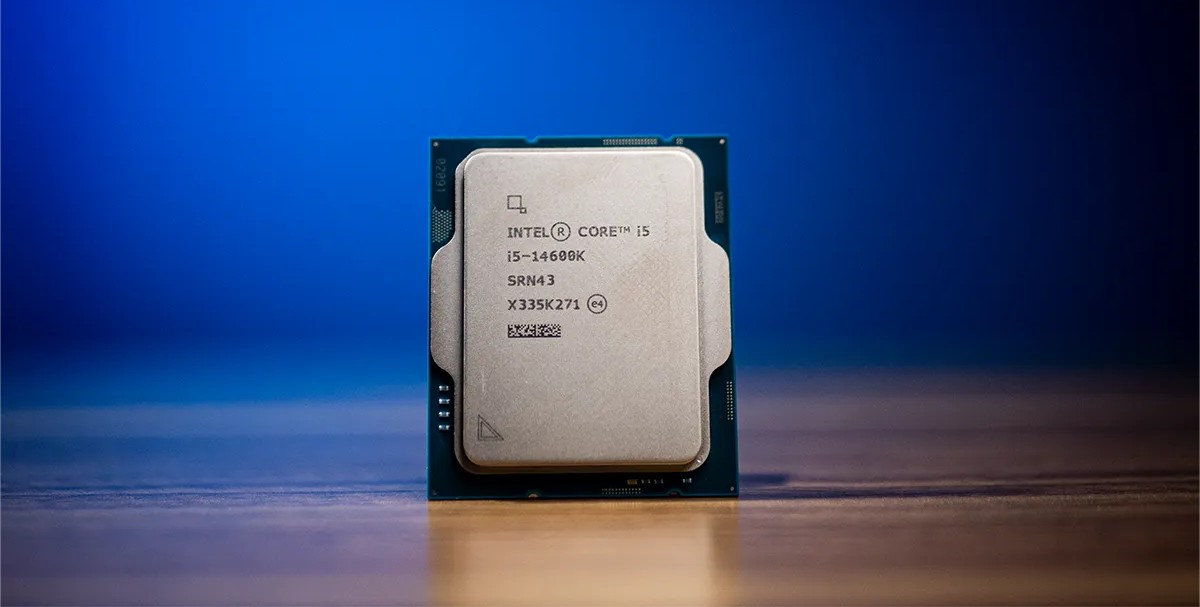 Sapphire Pulse AMD Radeon RX 7700XT 21