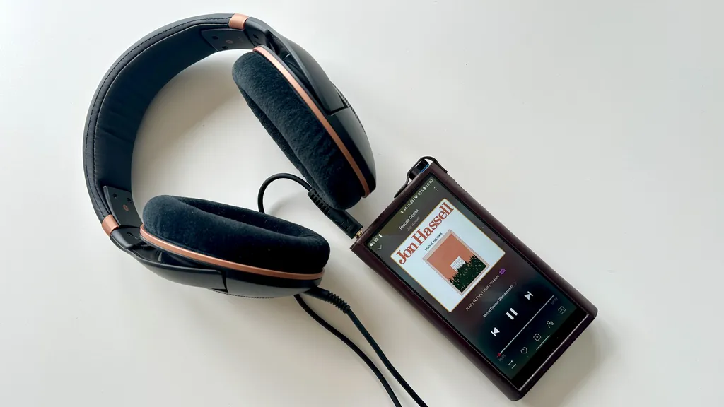 Đánh giá tai nghe Sennheiser HD 505 – Trải nghiệm âm nhạc chân thực 13 Sennheiser HD 505 1