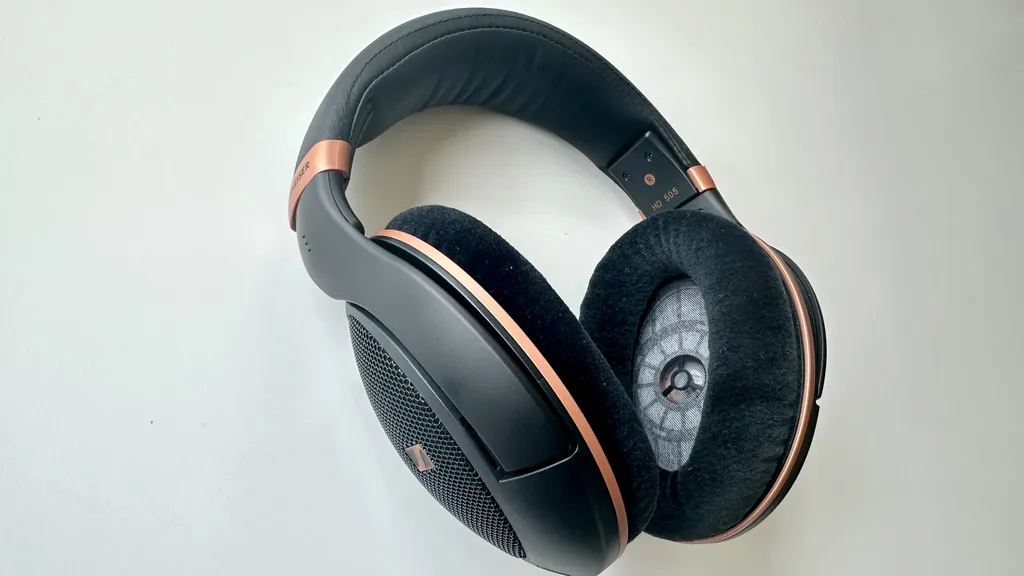 Đánh giá tai nghe Sennheiser HD 505 – Trải nghiệm âm nhạc chân thực 9 Sennheiser HD 505 5